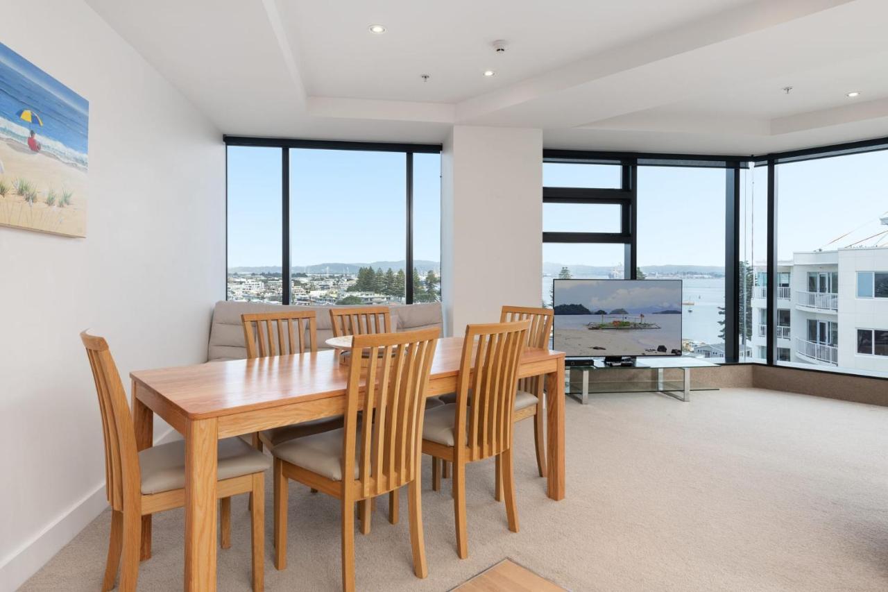 Superb Elevated Views Of Harbour With Heated Pool, Gym & Parking Daire Mount Maunganui Dış mekan fotoğraf